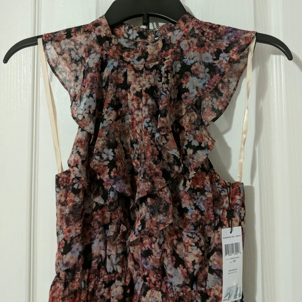 Dress - Picture 2 of 4